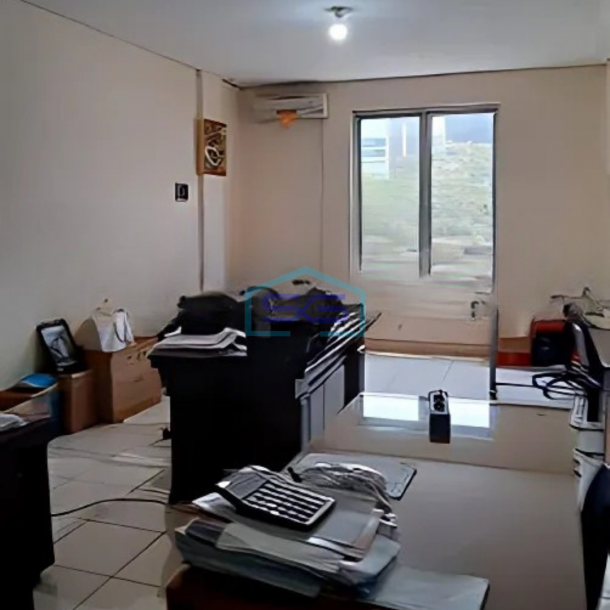 Dijual cepat Ruko 2 Lantai Strategis di Taman Surya 5, Jakarta Barat LB 128m2-3