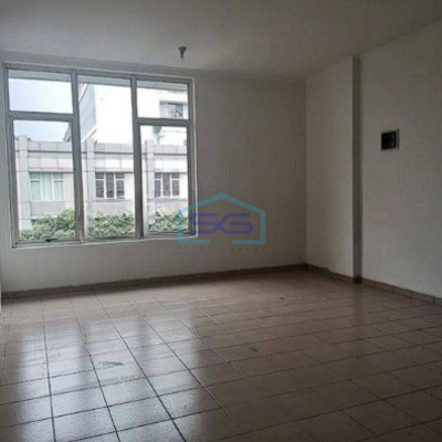 Disewakan cepat Ruko 3 lantai di Alam Sutera Town Center Tangerang LB 200m2