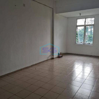Disewakan cepat Ruko 3 lantai di Alam Sutera Town Center Tangerang LB 200m2