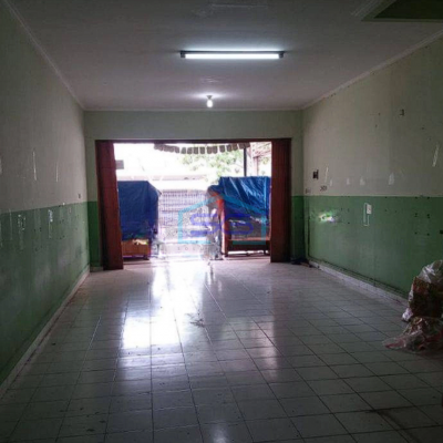 Disewakan Ruko 2.5 Lantai di Poris Paradise Ekslusif, Cipondoh, Tangerang  LB 160m2-3