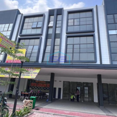 Disewakan Ruko Di Maison De Wisteria Metland Cakung Jakarta Timur Luas Tanah 85 m²