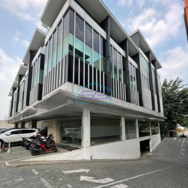 Disewakan Ruko Semi Furnish Mampang Jakarta Selatan Luas Tanah 77 m²-4