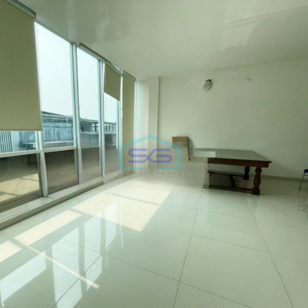 Disewakan Ruko Semi Furnish Mampang Jakarta Selatan Luas Tanah 77 m²-2