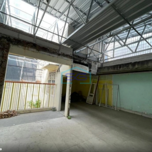 Disewakan Ruang Usaha Komersil di Pinggir Jalan Raya Kelapa Gading Jakarta Utara LB 400m2-2