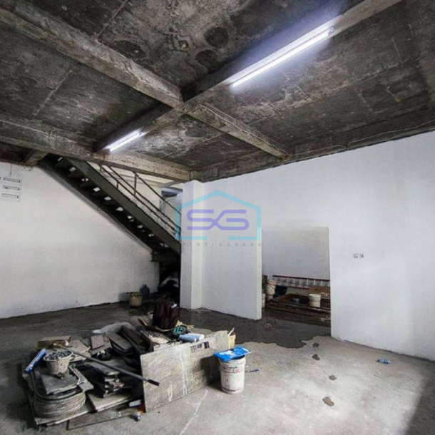 Disewakan Gudang LB 612 Mtr Bebas Banjir di Bizpark Pulo Gadung Jakarta Timur-4