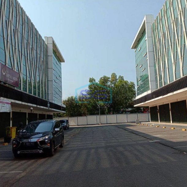 Disewakan Ruko di Cikarang Central City Bekasi 3,5 Lantai-1