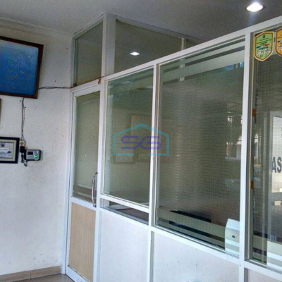 Disewakan Ruko di Bulevar Hijau, Harapan Indah, Bekasi LB 140m2