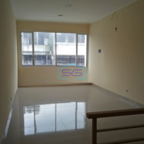 Dijual Ruko Luas Bangunan  176 m² Lokasi Bebas Banjir di Gunung Sahari Jakarta Pusat-1