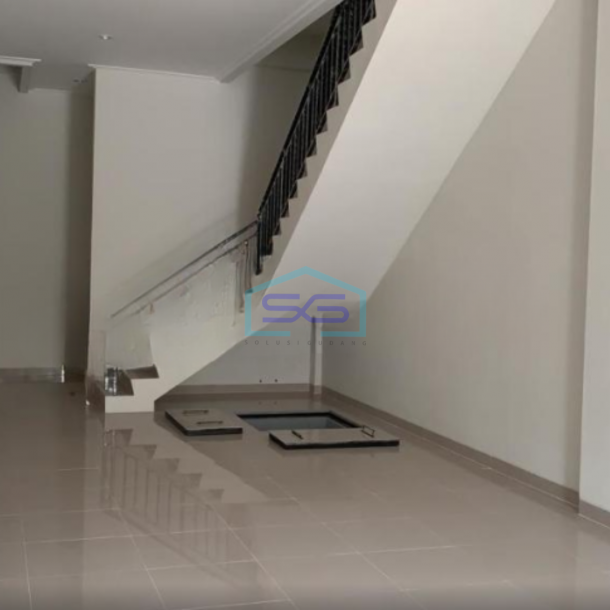 Dijual Ruko Luas Bangunan  270 m² Lokasi di Kelapa Gading Jakarta Utara-2