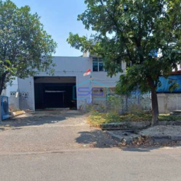 Dijual Gudang Luas Bangunan 550 m² Lokasi di Bekasi-1
