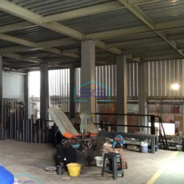 Dijual Gudang Luas Tanah  1500 m² Lokasi di Bekasi-1