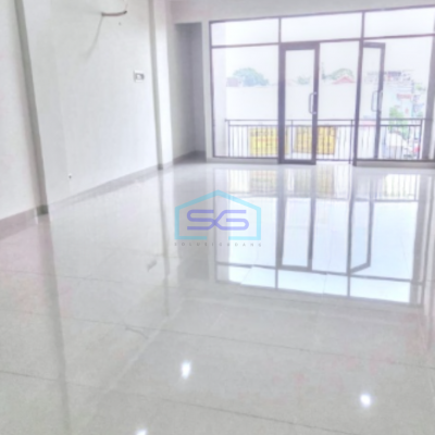 Dijual Ruko Luas Bangunan  900 m² Lokasi Bebas Banjir di Jakarta Timur