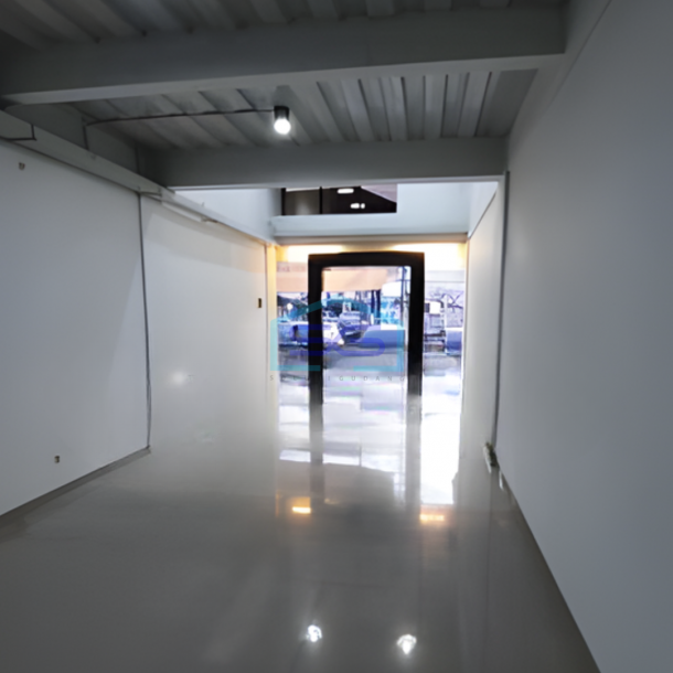 Disewakan Ruko 3 Lantai Luas Tanah  170 m² Lokasi di Bekasi-3