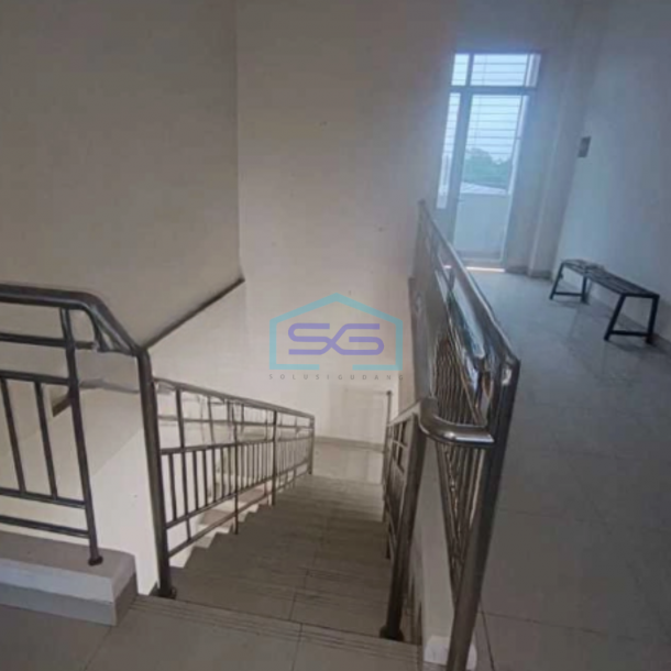 Disewakan Kantor Luas Bangunan  560 m² Lokasi Bebas Banjir di Bekasi-3