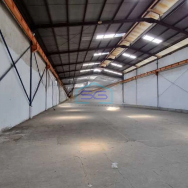 Disewakan Gudang Akses Container 40 feet Luas Bangunan  1200 m² di Cakung Jakarta Timur-2