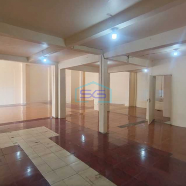 Disewakan Ruko Luas Bangunan 180 m² Lokasi Bebas Banjir di Bekasi-3