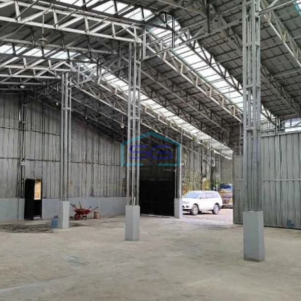 Disewakan Gudang Luas Bangunan  500 m² Lokasi di Gading Serpong Tangerang-1