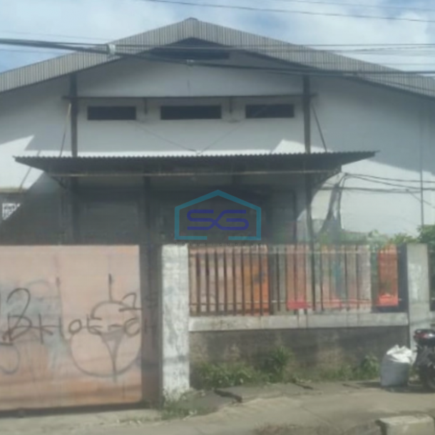 Disewakan Gudang Akses Container 40 Feet Luas Tanah 1300 m² Lokasi di Bekasi-1