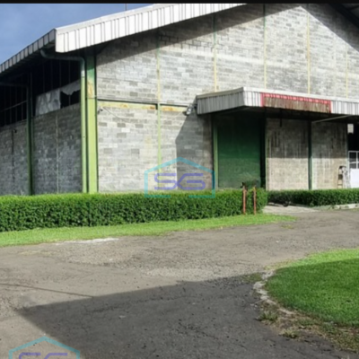 Disewakan Gudang Akses Container 40 Feet Luas Bangunan  1314 m² Lokasi Bebas Banjir di Bekasi