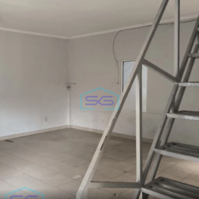 Disewakan Gudang Ada Kantor Luas Bangunan 800 m² Lokasi Bebas Banjir di Tangerang