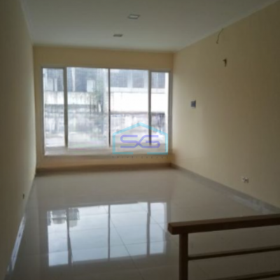 Disewakan Ruko Luas Bangunan  176 m² Lokasi Bebas Banjir di Jakarta Pusat