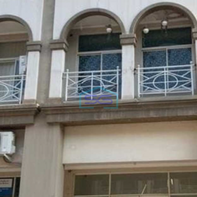 Disewakan Ruko 3 Lantai Luas Bangunan 120 m² Lokasi di Bekasi Jawa Barat