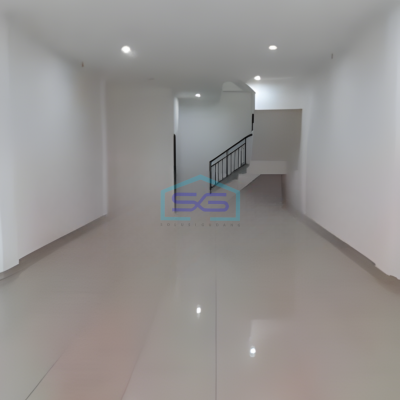 Disewakan Gudang Luas Tanah  450 m² Lokasi Bebas Banjir di Bekasi