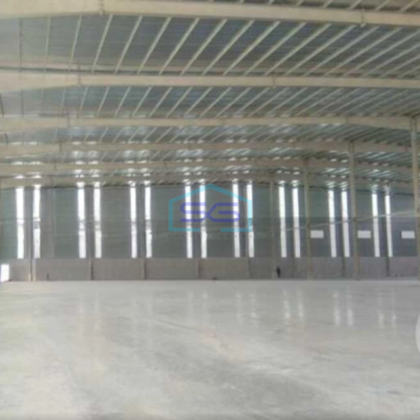 Disewakan Gudang Loading Dock Luas Tanah  6500 m² Lokasi di Bekasi-1