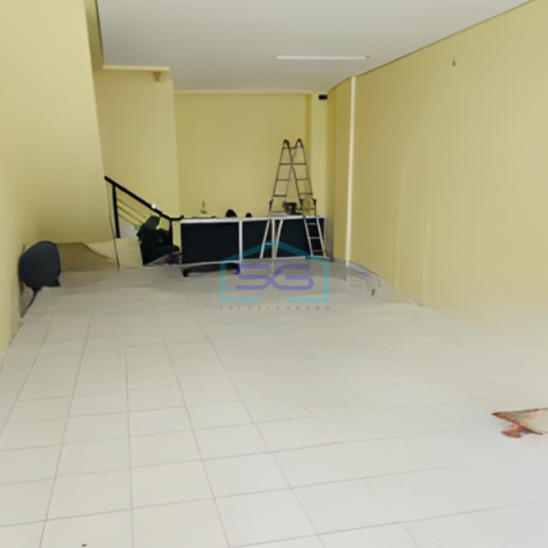 Dijual Ruko Luas Bangunan  190 m² Lokasi Bebas Banjir di Bekasi-2
