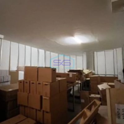 Dijual Gudang Akses Container 40 Feet Luas Tanah  827 m² Lokasi di Jakarta Barat