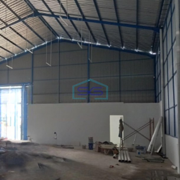 Disewakan Gudang Ada Kantor Luas Bangunan 352 m² Lokasi di Bekasi-1