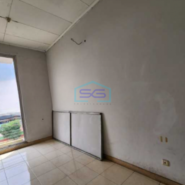 Disewakan Ruko 2 Lantai Luas Bangunan  170 m² Lokasi di Bekasi-3