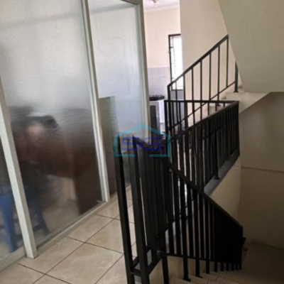 Dijual Ruko 3 Lantai Luas Bangunan  150 m² Lokasi di Bekasi