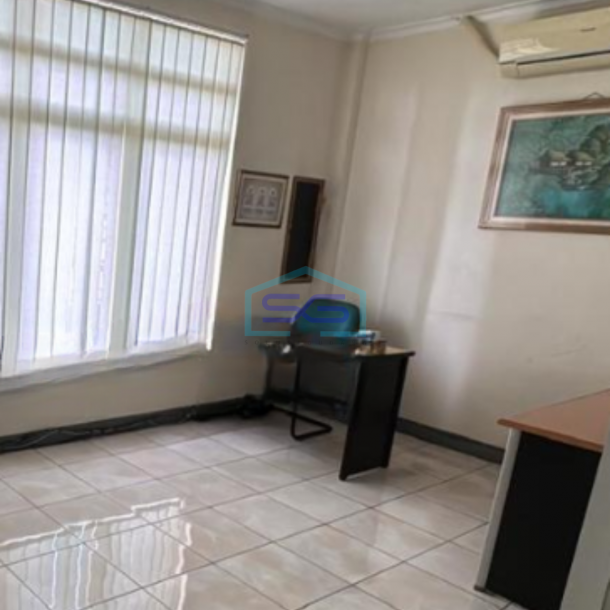 Dijual Ruko 3 Lantai Luas Bangunan  150 m² Lokasi di Bekasi-1