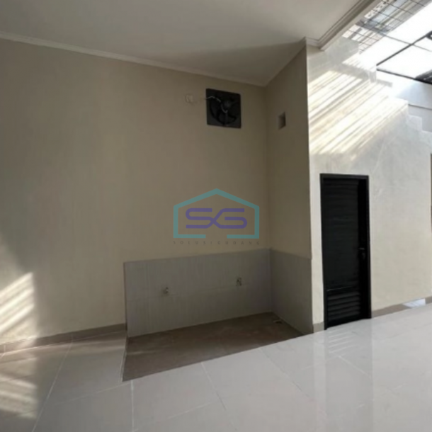 Dijual Gudang Luas Tanah 246 m² Lokasi Bebas Banjir di Bekasi-1