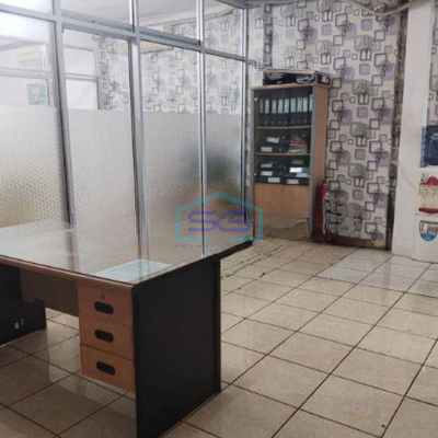 Disewakan Ruko Gandeng 3 Lantai di Harmoni Harapan Indah Bekasi LB 540m2