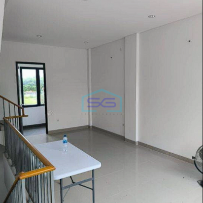 Disewakan Ruko 2,5 Lantai di Anagata Harapan Indah Bekasi