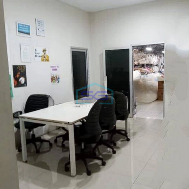 Disewakan Gudang Akses Kendaraan 40 Feet di Marunda Center Tarumajaya Bekasi LB 2000m2-4