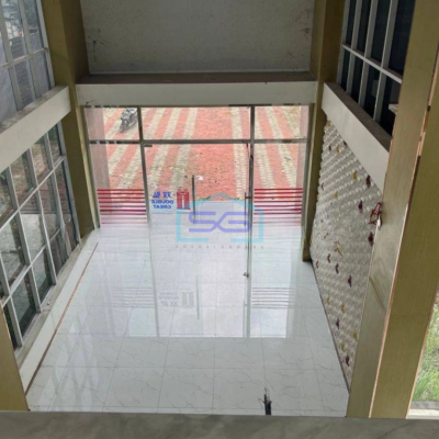 Disewakan Gudang Siap Huni di Kelapa Dua Gading Serpong Tangerang Selatan Banten