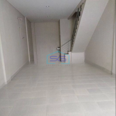Disewakan Ruko di Golden Boulevard Blok T Bsd Tangerang Selatan-3