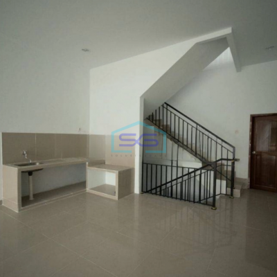 Dijual Ruko di Anggrek Loka Graha Raya Tangerang Wilayah Sangat Ramai