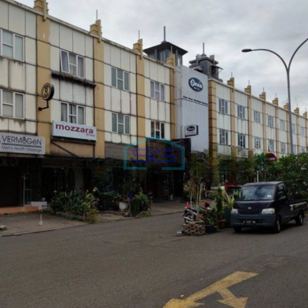 Dijual Ruko Golden Boulevard 3 Lantai di Serpong Tangerang Selatan-1