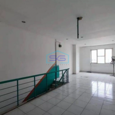 Dijual Ruko Murah Siap Huni di Golden Boulevard Bsd City Jl. Pahlawan Seribu Tangerang Selatan