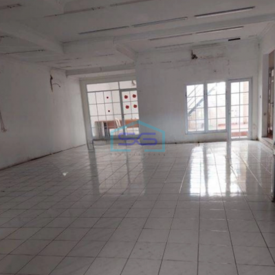 Disewakan Ruko tempat Usaha Sangat Strategis di Jalan Boulevard Graha Raya Bintaro Jaya Serpong Tangerang Selatan