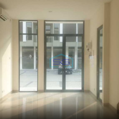 Disewakan Ruko Baru Siap Huni di Verona Junction Gading Serpong Tangerang Luas Bangunan  100 m²