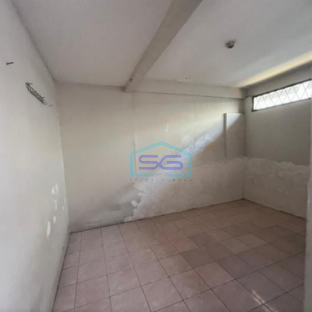 Disewakan Ruko di WTC Mall Matahari Serpong, Tangerang Selatan Luas Bangunan  210 m²-2