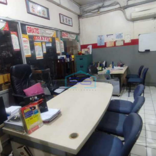 Disewakan Ruko Gandeng Boulevard Strategis di Summarecon Gading Serpong Tangerang Luas Bangunan  600 m²-5