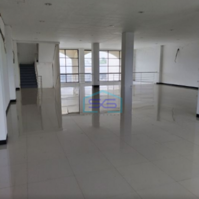 Disewakan Ruko Gandeng 4 lt Konekting tangga 1, Serpong Tangerang Selatan Luas Bangunan  1056 m²