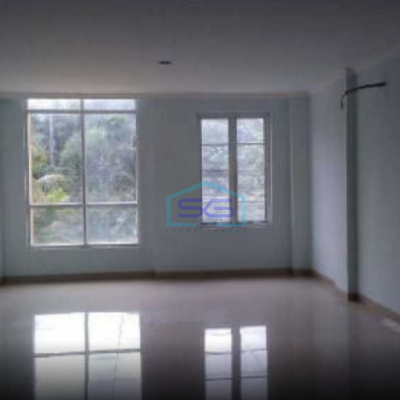 Disewakan Ruko Siap Pakai Hadap Jalan Raya Serpong Tangerang Selatan Luas Bangunan  240 m²