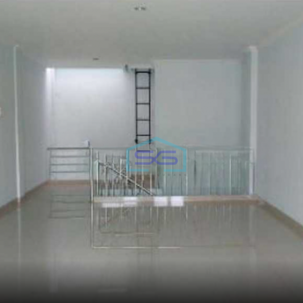 Disewakan Ruko Siap Pakai Hadap Jalan Raya Serpong Tangerang Selatan Luas Bangunan  240 m²-4